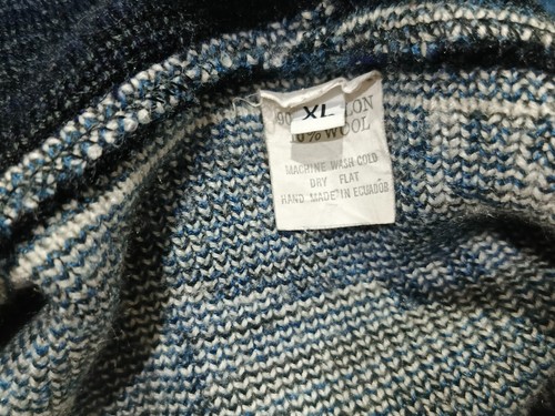 Vintage Handmade Grpahic Hoodie Sweater Button Closure Wool Ecuador Cardigan - Picture 3 of 6