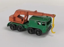 Vintage Lesney Matchbox Series Green / Orange 8 Wheel Crane No.30 Fair