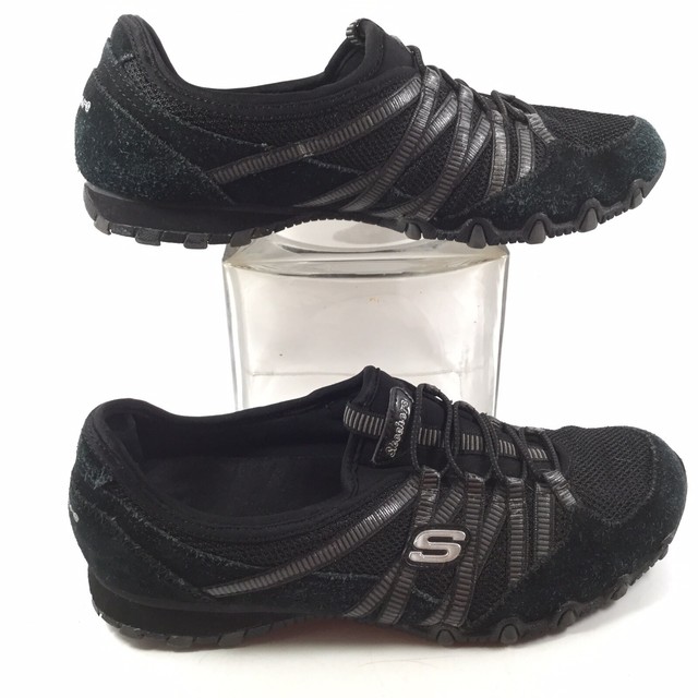 skechers hot ticket white