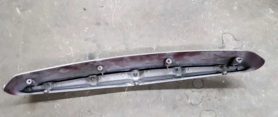 1964 1965 1966 Ford Thunderbird capô inserção colher - Imagem 3 de 4