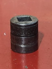 Snap-on 3/8" Drive SAE 5/8" Shallow Socket 12 Pt F-200 Vintage 1945 "G"