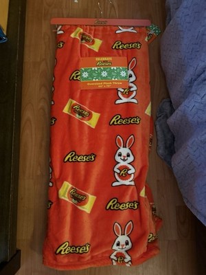 Reese s Oversized Plush Throw 60 x70  Easter Bunny