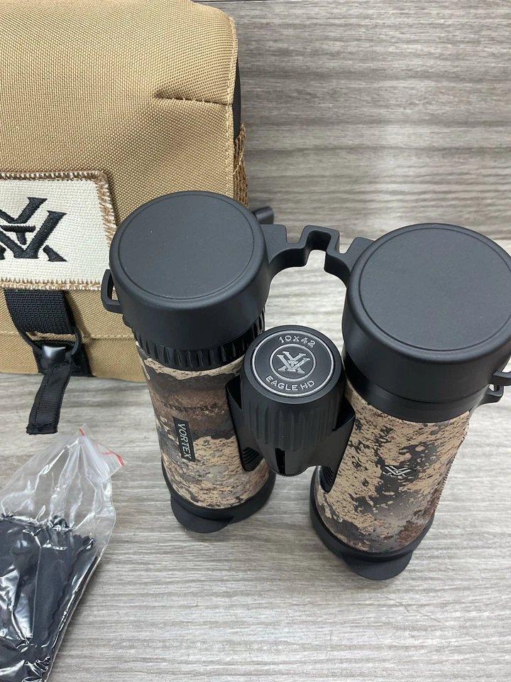 Vortex Eagle HD Camo 10x42 Truetimber Prairie Binoculars Camo - Image 2 of 3