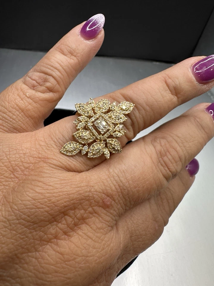 18k Gold Diamond Cocktail Ring - Image 3 of 4