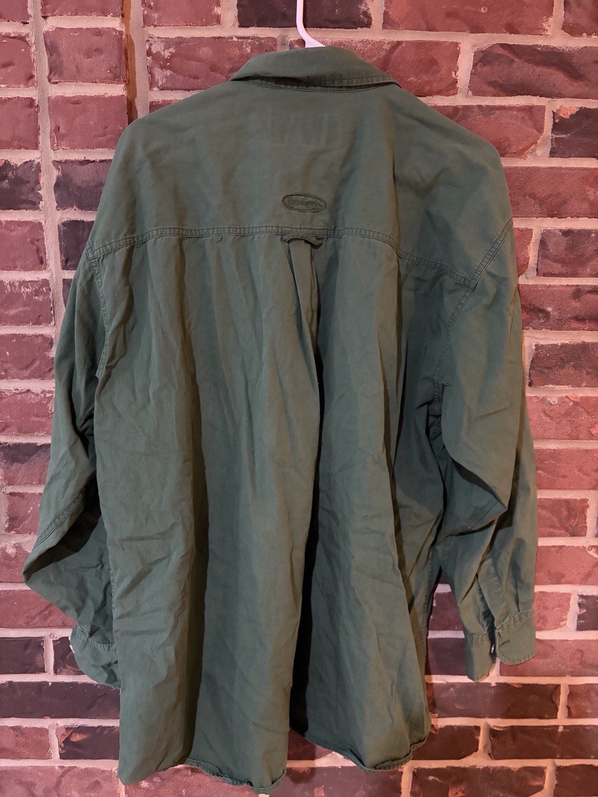 Remington Solid Green Cotton Button-Up Outdoor Me… - image 3
