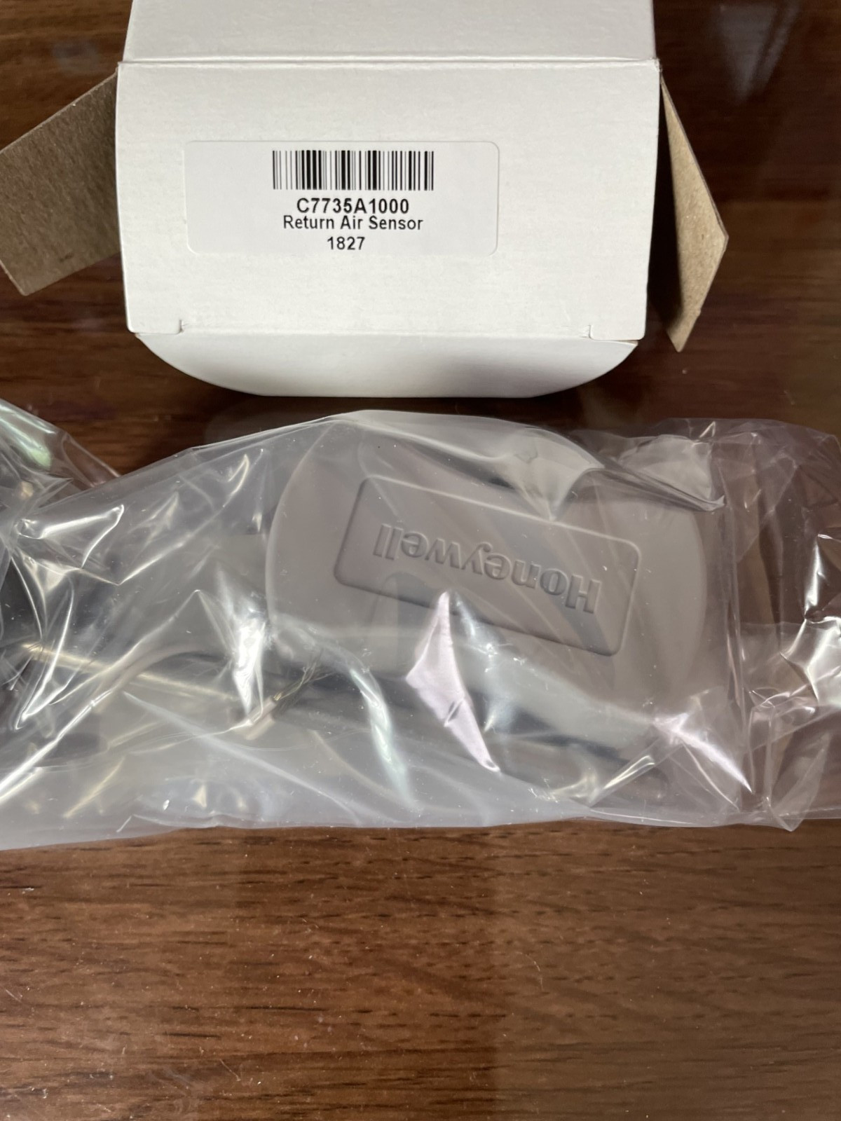 Honeywell YTH6320R1001 Prog Wireless Thermostat Kit, Control Module & Sensor