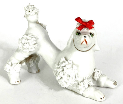 Vintage Spaghetti Poodle Figurine. SO CUTE!  (well hidden repair-see photos)