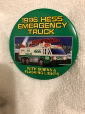 HESS 1996 EMERGENCY TRUCK CASHIER BUTTON MINT