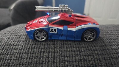 Hasbro Transformers Combiner Wars Deluxe Autobot Smokescreen