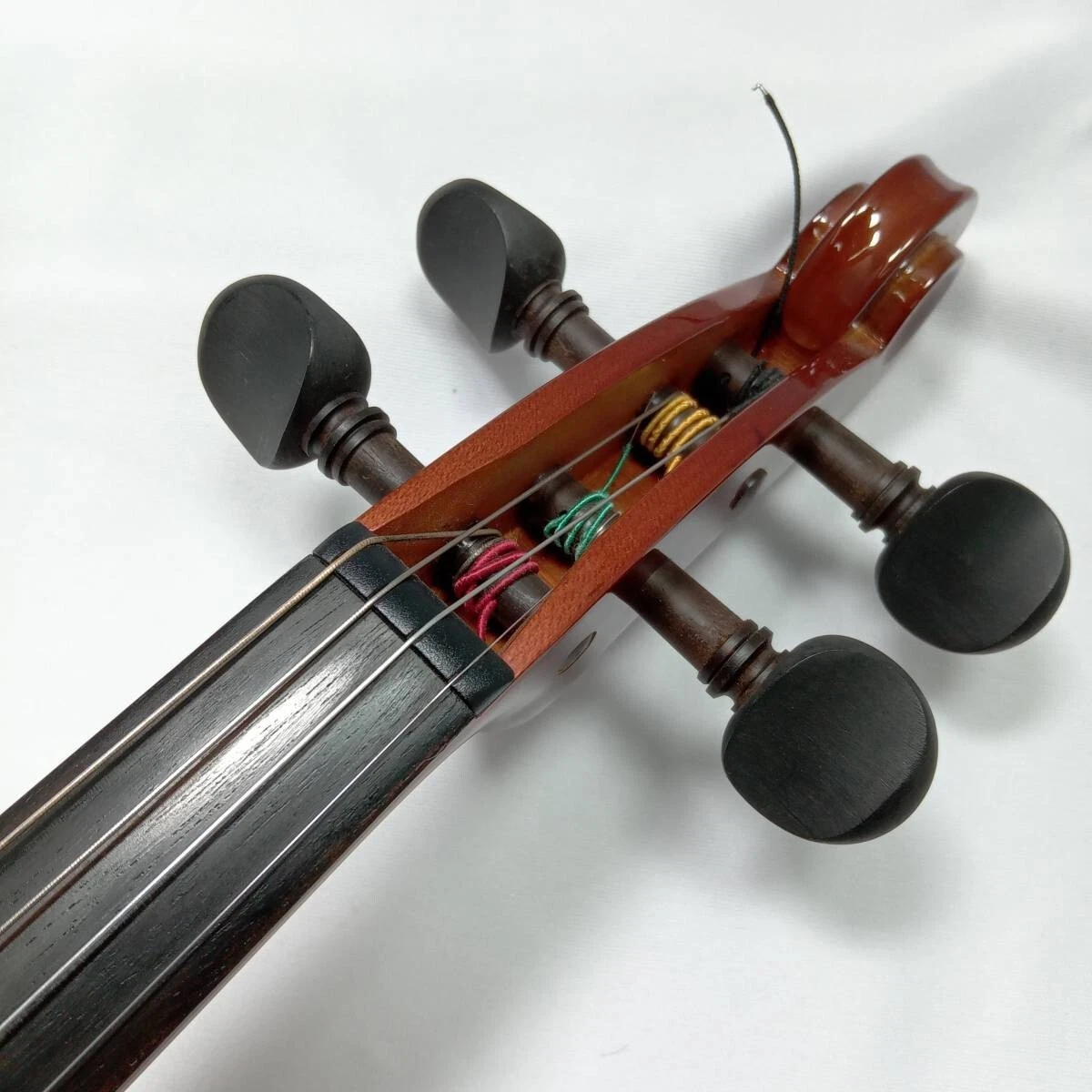 YAMAHA SV 130 Electric Silent Violin Brown