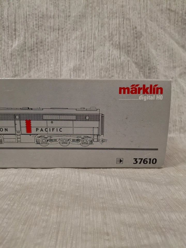 Marklin H0 37610 Union Pacific Diesel Locomotive w/sound effects - LNIB Era III - Image 2 of 4