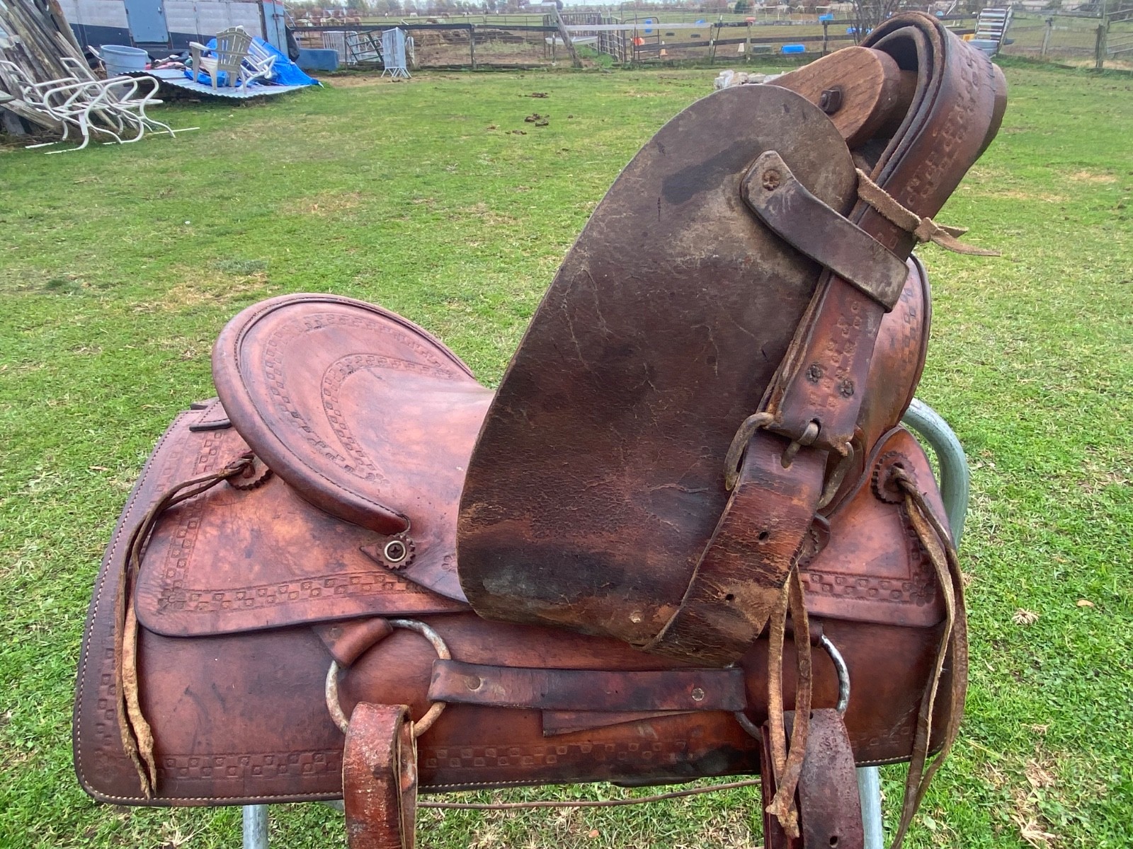 Antique/Vintage 15"border tooled Western  slick seat saddle