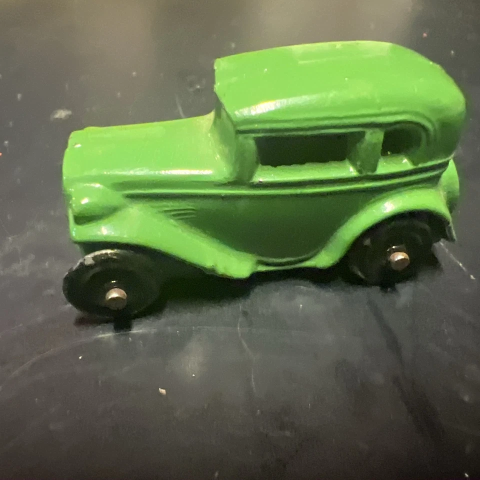 Coche cupé de juguete Barclay Slush años 30 verde 2" Foto 4 de 4