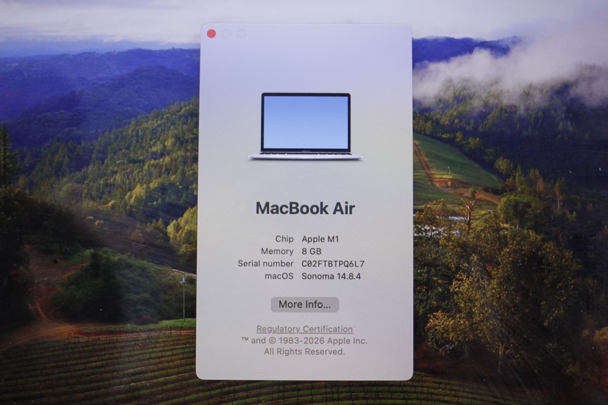Apple MacBook Air M1 2020 M1 3.2Ghz 7-Core 8GB 256GB Silver Grade