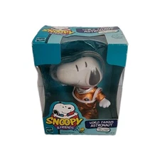 Vintage Snoopy Astronaut Figure Space Outfit World Famous Collection Box Damaged