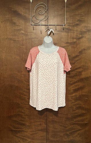 E Luna Short Sleeve Henley Swing Top Womens S Ivory & Pink Floral Knit EUC