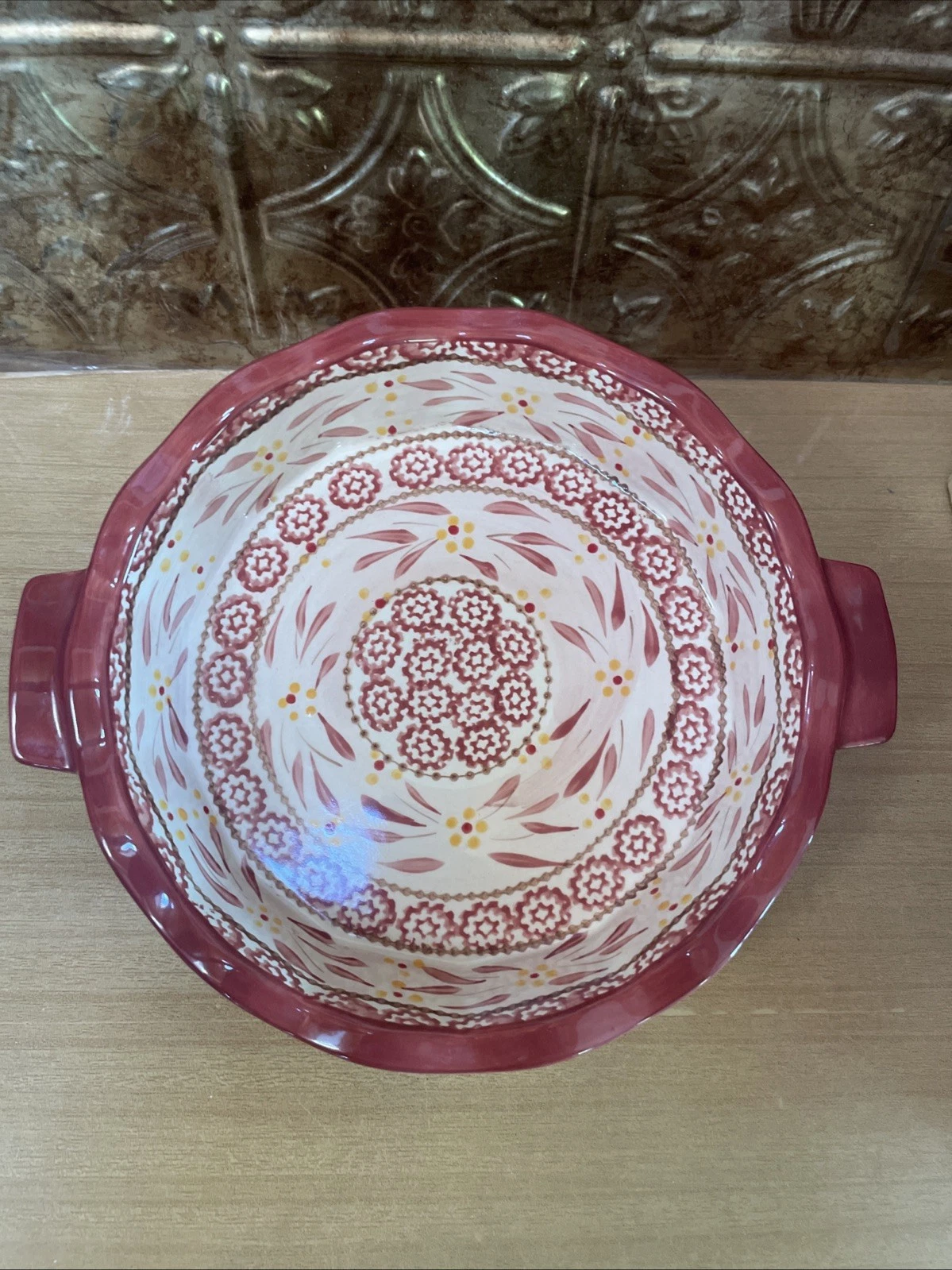Temptations by Tara Ovenware RED Old World 9" Round Baking Dish/Pie Plate