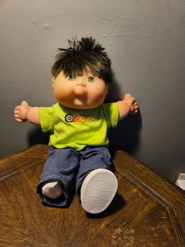 Cabbage Patch Kids Boy Doll 1996 Green Eyes Black Hair w/Clothes-Missing 1 shoe