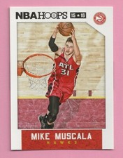 2015-16 Panini Hoops Mike Muscala #16 Atlanta Hawks