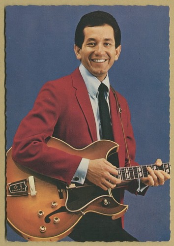Trini Lopez (1937-2020) - Chanteur américain - Jolie photo dédicacée (au verso) - Bild 3 von 3