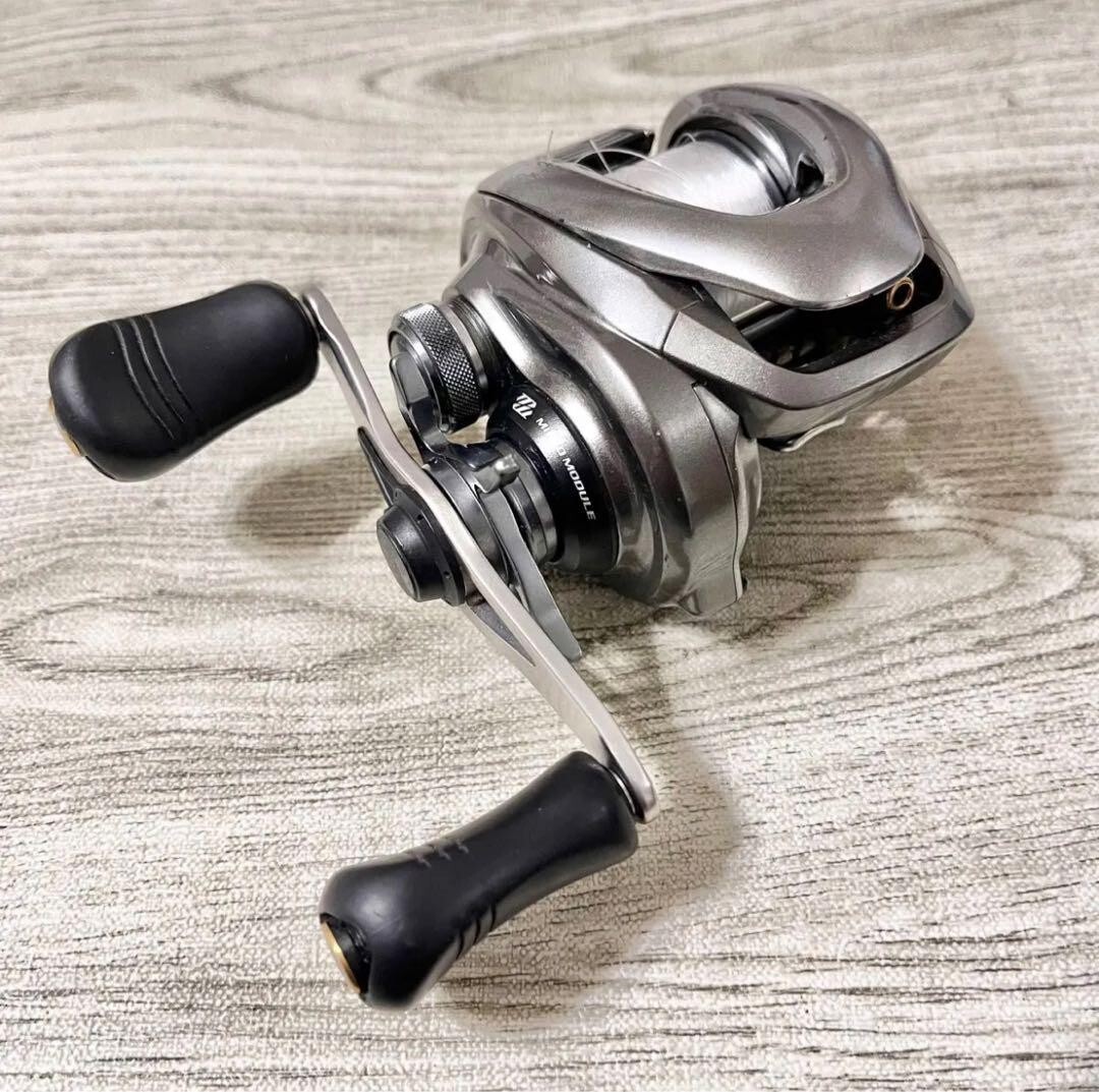 Shimano 15 Metanium DC HG Baitcast Reel Right Hand Good condition