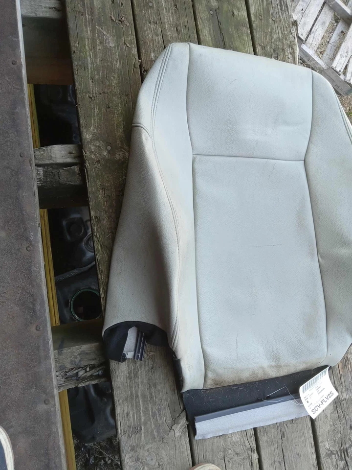 SAAB 9-3 06-11 Seat Cover 4D Fr LH , L02 L03 12763604 Beige Backrest Skin only - Image 4 of 4