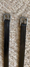 chlidrens 3/4" czarne skóry strzemion 36" z numerowanymi otworami