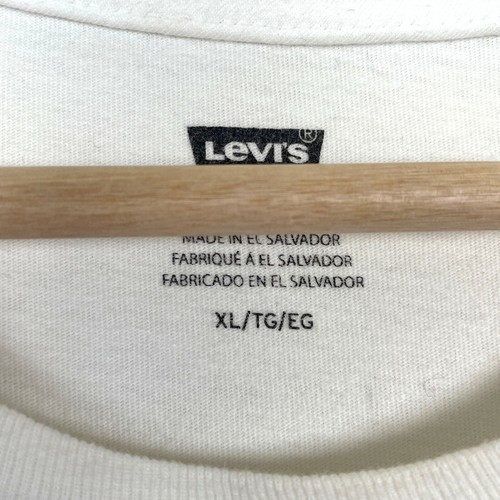 Vtg Levi's 49ers FOOTBALL T-SHIRT White Red Gold Helmet Game Souvenir Fan Shirt - Picture 4 of 7