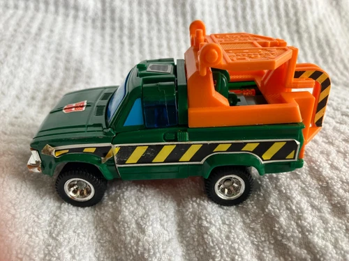 Hasbro Transformers Heroic Autobot Hoist Action Figure