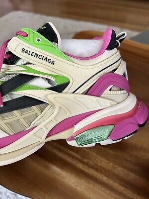 New Balenciaga White and Green Track.2 Sneakers- Mens Size New Balenciaga White and Green Track.2 Sneakers- Mens Size