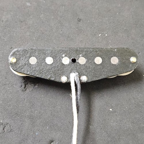 Old Fender USA American Vintage Reissue 57 / 62 Single Coil Strat MIDDLE PICKUP - Picture 3 of 5