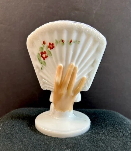 Victorian Dithridge & Co Milk Glass Hand and Fan Cigarette or Toothpick Holder
