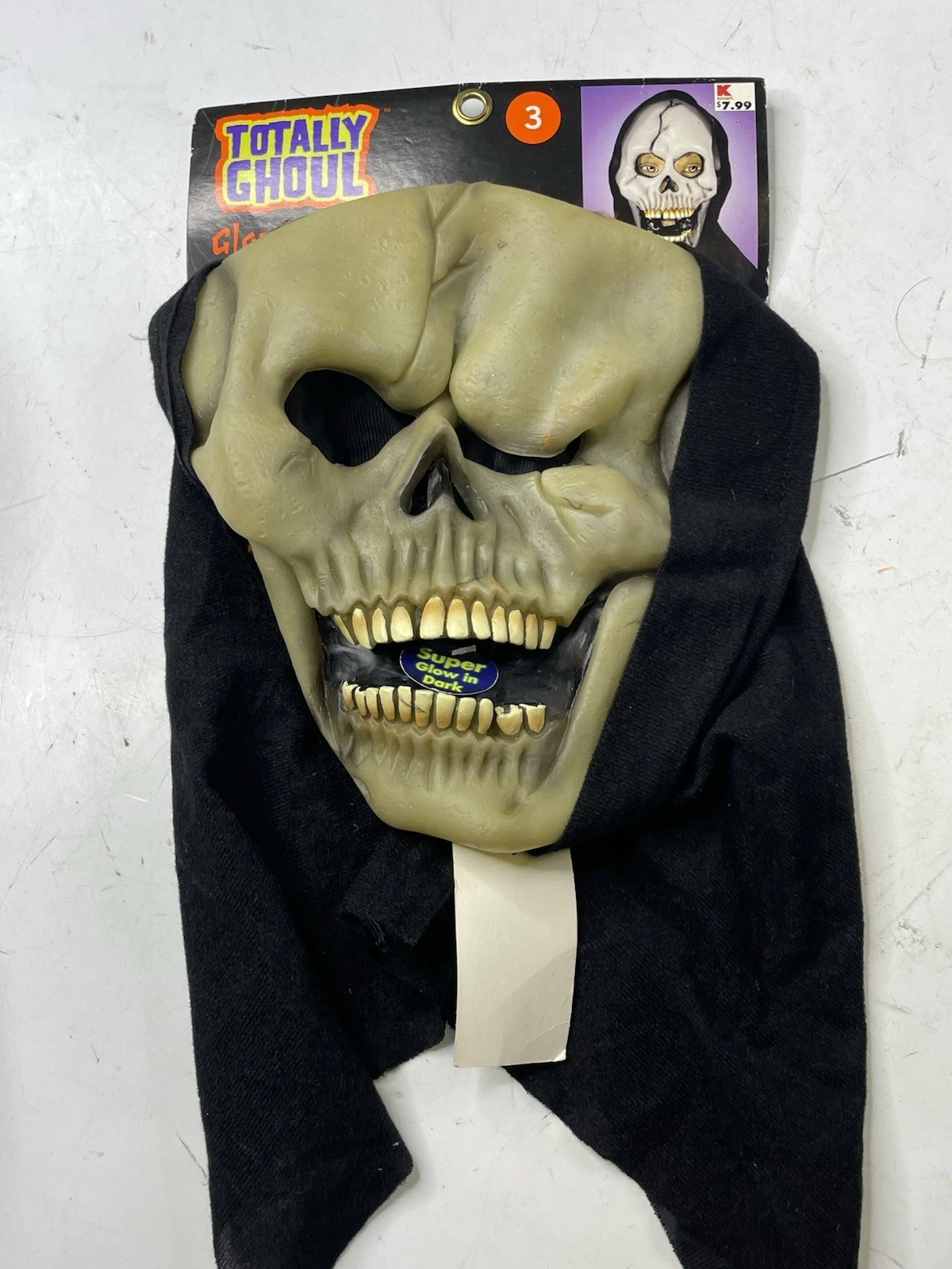 Totally Ghoul Glow In The Dark Soft Vinyl Rubber Skeleton Mask New