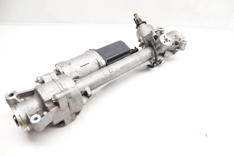 Mercedes-Benz C63 AMG 2016-2021 4,0 L - Bastidor de dirección asistida / engranaje 2054608702 Foto 2 de 4