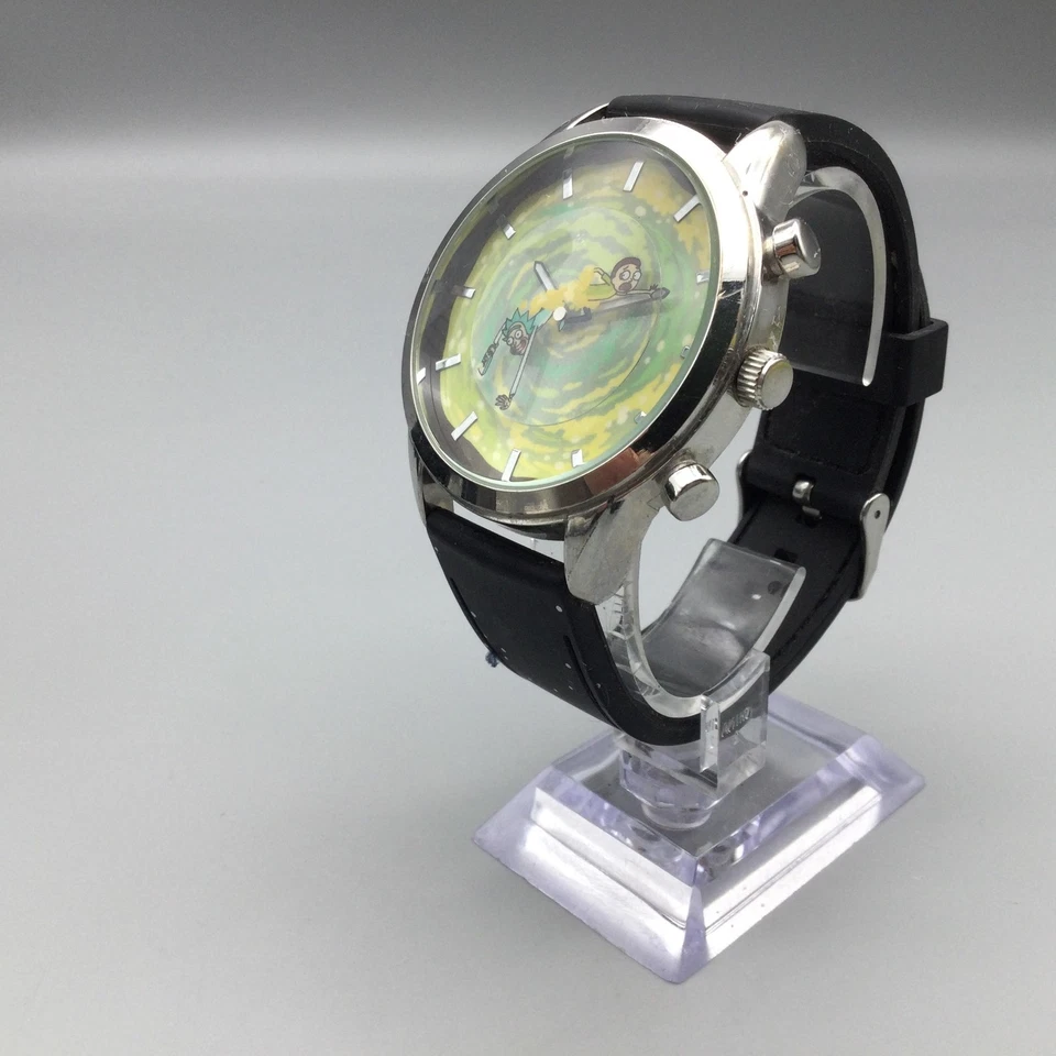 Reloj de natación para adultos Rick And Morty para hombre 45 mm tono plateado correa negra batería nueva Foto 4 de 4