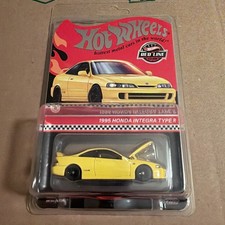 Hot Wheels Rlc Exclusive 1995 Honda Integra Type R - Yellow W Protector Hot Wheels Rlc Exclusive 1995 Honda Integra Type R - Yellow W Protector