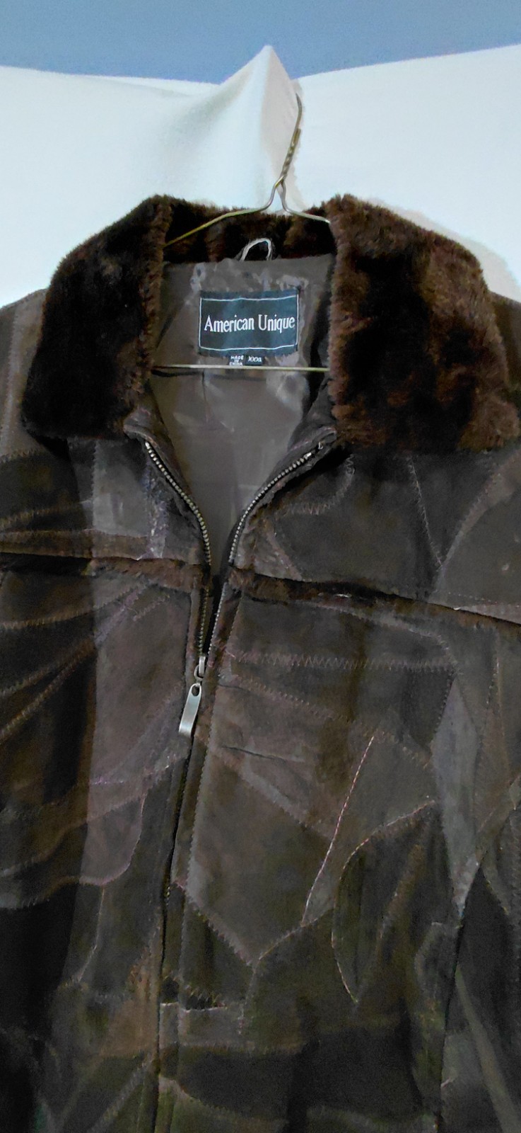 Leatherpatch Coat with fur cuffs and collar - image 4