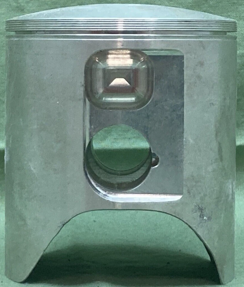 NUEVO JUEGO DE PISTONES Y ANILLOS WISECO 618PS STD SE ADAPTA A '92-'93 SUZUKI RMX250 Foto 3 de 4