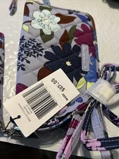 NWT Vera Bradley  RFID 3-in-1 Crossbody Bag Bangle Lily￼