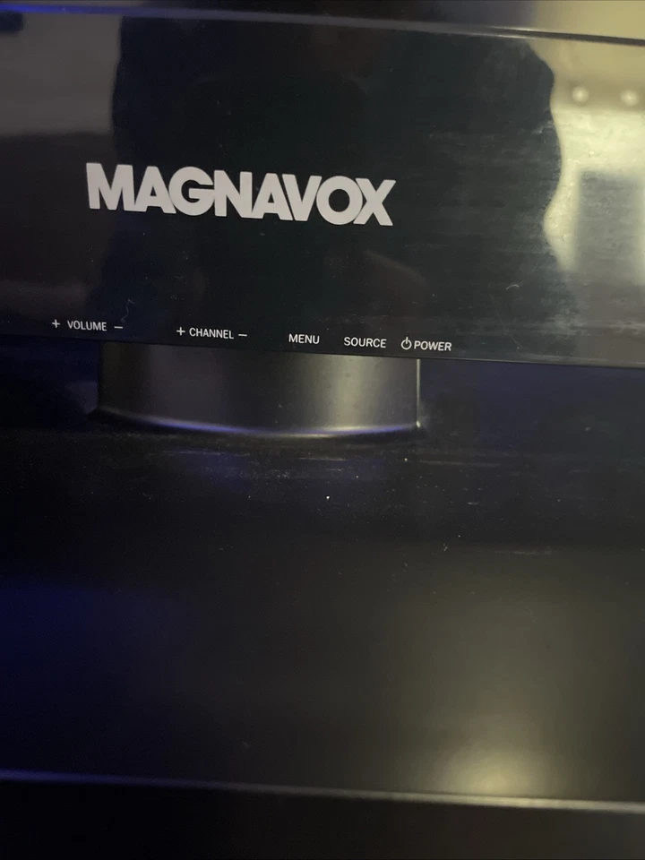 Television  - Image 2 of 4