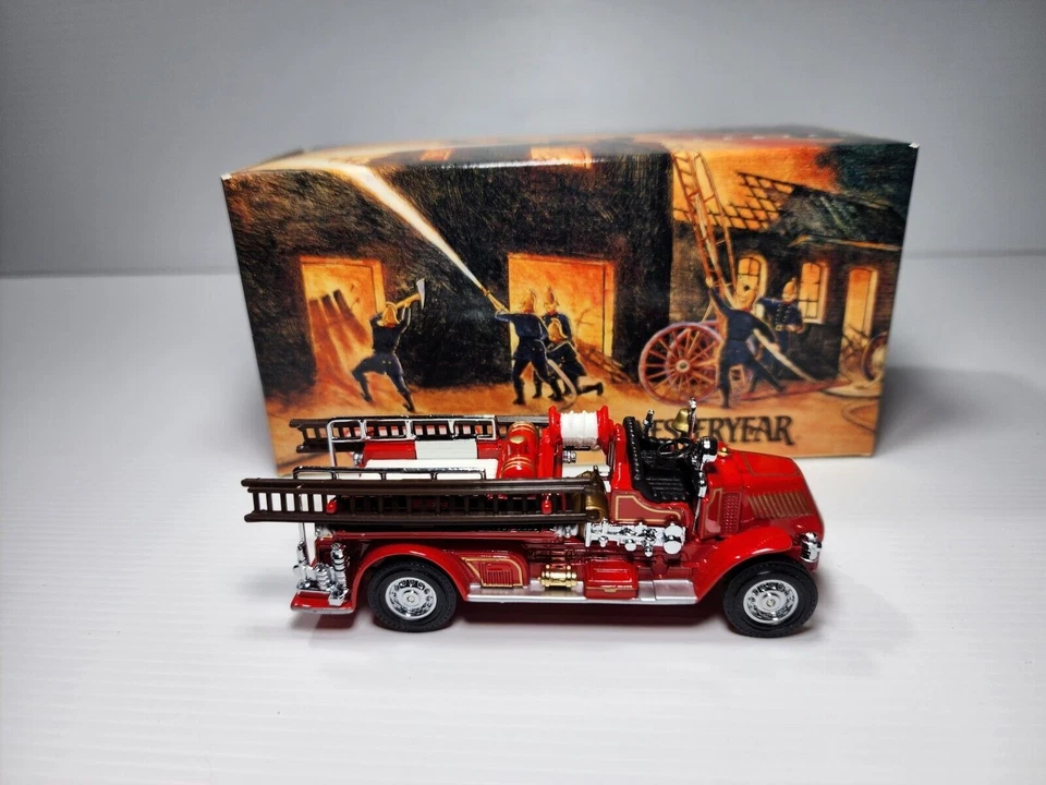 Matchbox Set x 6 Fire Engine Mack Land Rover Ford Models of Yesteryear YFE01 06 - Image 2 of 4