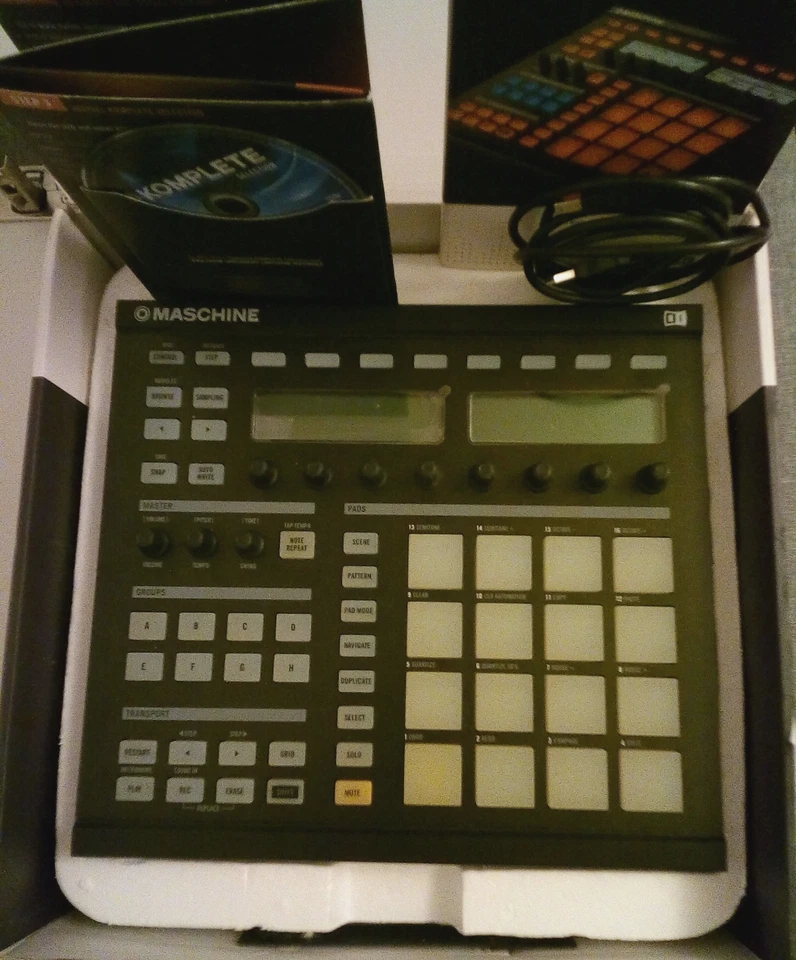 Native Instruments Maschine MK1 in OVP mit Komplete Selection CD, ohne Software - Bild 2 von 4