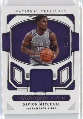 2022-23 Panini National Treasures Game Gear 32/99 Davion Mitchell #GG-KMD 1m0c