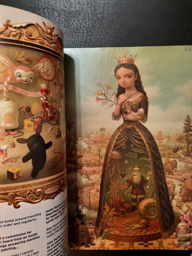 Hi-Fructose Magazine Vol. 3 Mark Ryden, Chris Ware, View Master Reel - Picture 2 of 4