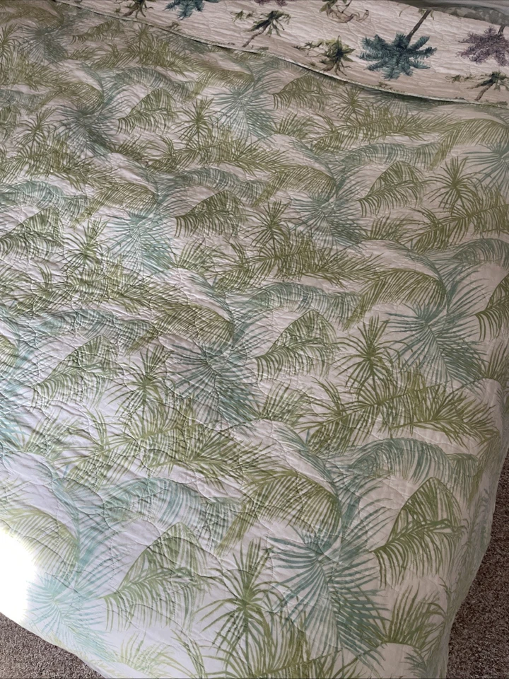 Tropical Quilted Coverlet Queen Size 88"x98" Reversible Palm Trees Flamingoes - Image 2 of 4