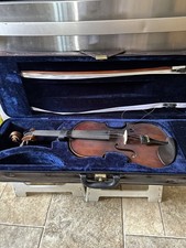 Hunter 1414M 4/4 Size Student Violin with Cool Case And Bow
