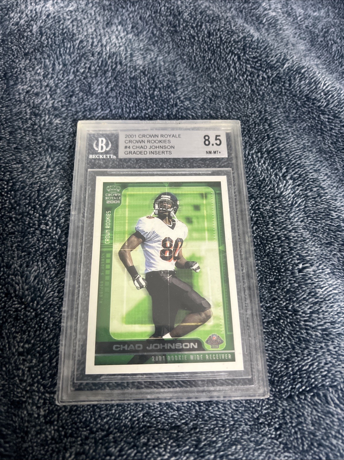 2001 Crown Royale #4 -Chad Johnson (RC) Crown Rookies /2500 BGS 8.5