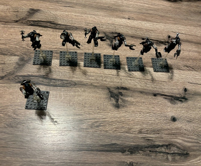 Mega Bloks Halo Jetpack Jumpers Lot of 7 Minifigures With Flight Stand & Weapons