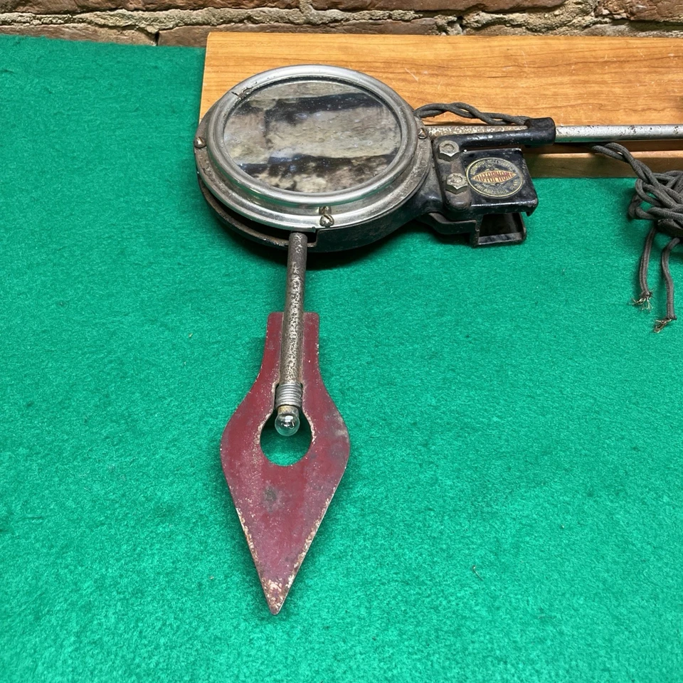 Original AUTOPHORE Early Accessory Side Mirror Lighted Turn Signal Semaphore - Image 4 of 4