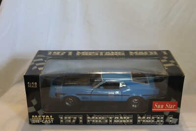1971 Mustang Mach 1 ミニカー 1:18スケール AUTOart 1:18 ScaleVintage 1971 Yellow Ford Mustang Mach 1
